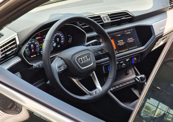 Audi Q3 cena 238900 przebieg: 8000, rok produkcji 2023 z Zbąszynek małe 781